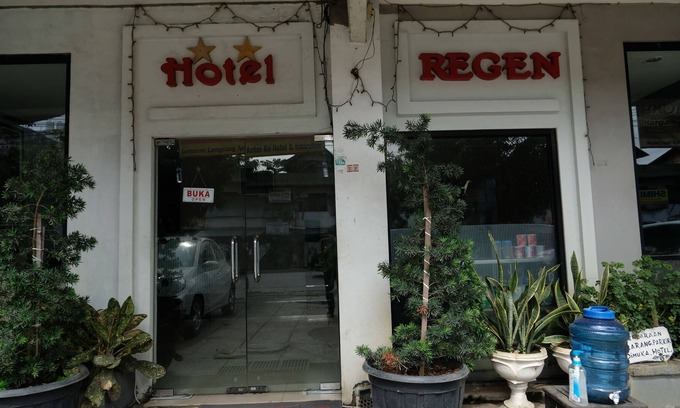 Banjarmasin Hotel | Jl. Kolonel Sugiono No.34