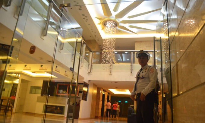 Ermita Night District Apartment | JMM Grand Suites