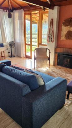 Sao Bento do Sapucai Ski Chalet | João-de-barro
