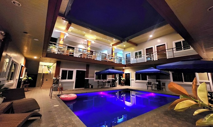 Malabanias Hotel | Jo Carter's Hotel and Suites Angeles City