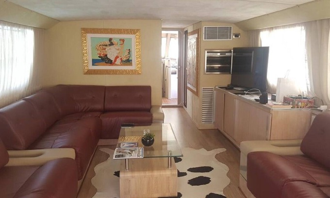 Gzira Boat Rental | JOHNNY M YACHT MALTA