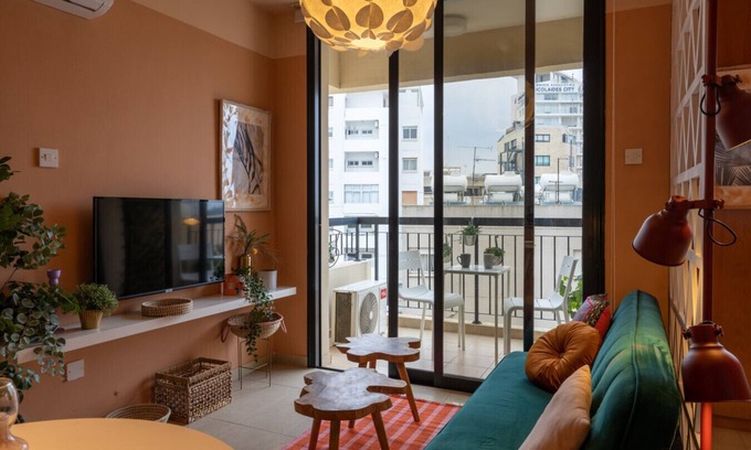 Larnaca City Centre Apartment | Johny's Spot in Larnaca