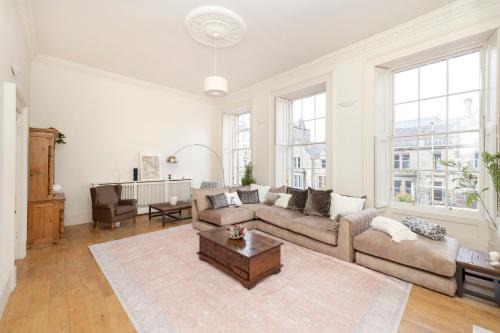 Bonnington Apartment | JOIVY Exclusive house with free parking