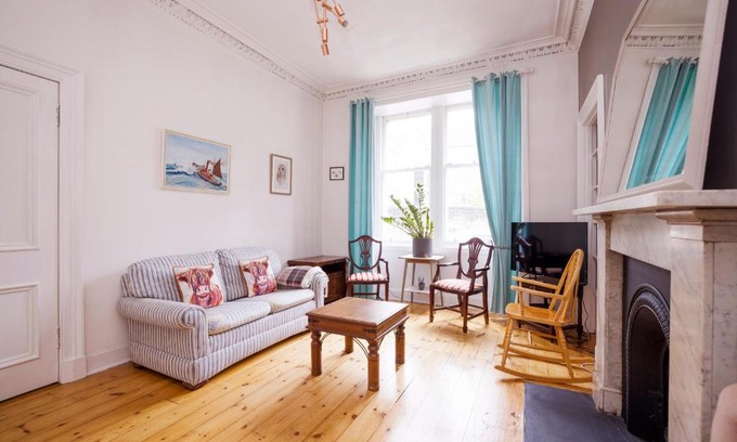 Dalry Apartment | JOIVY Splendid Apartment near Haymarket