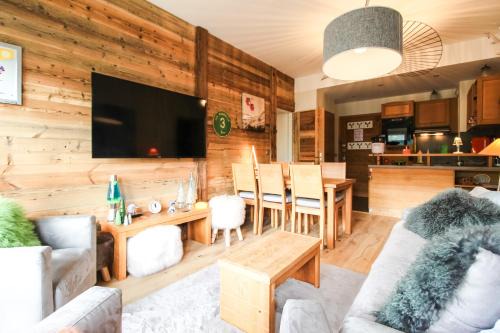 Flaine Apartment | Joli, spacieux appartement T3 sud ski aux pieds, parking