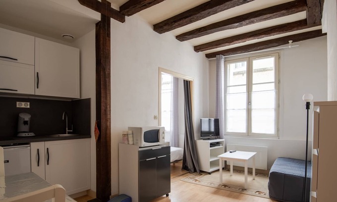 Old Town Apartment | Joli studio à 600 mètres de la Gare