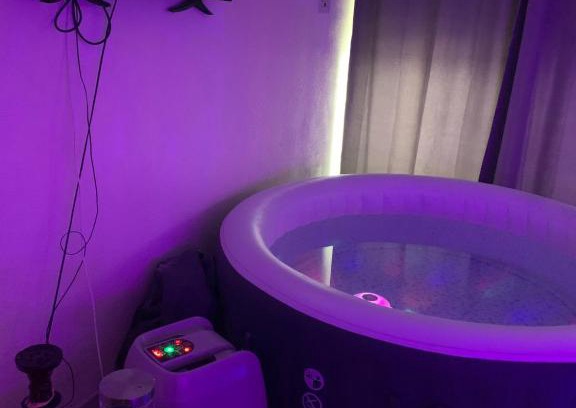 Les Cevennes Apartment | Jolie Appartement avec wifi Netflix