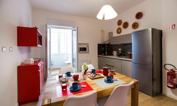 Sassari House | Jolie Julie Accomodation