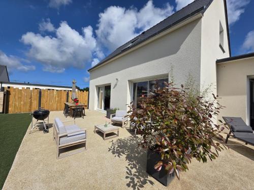 Landeda House | Jolie maison neuve proche plages GR34 et port de Aber Wrach