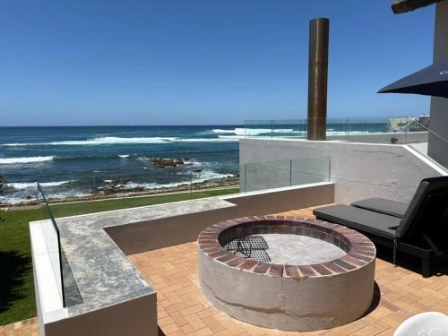 Jongensfontein Villa | Jongensfontein Beachside Villa