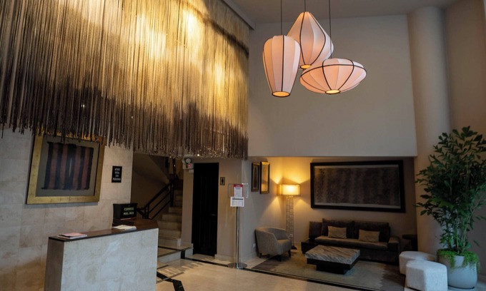Petit Jean Ocharan Hotel | Jose Antonio Executive