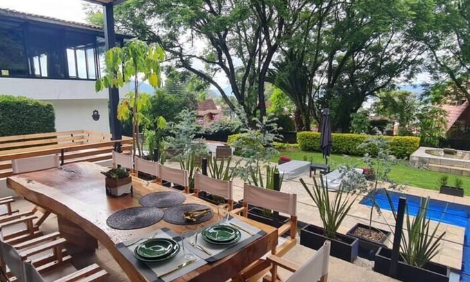 Valle de Bravo House | Josefa Velazco