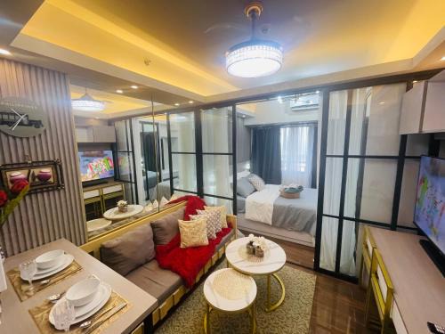 San Antonio Apartment | Josephine Suites In Makati with Parking