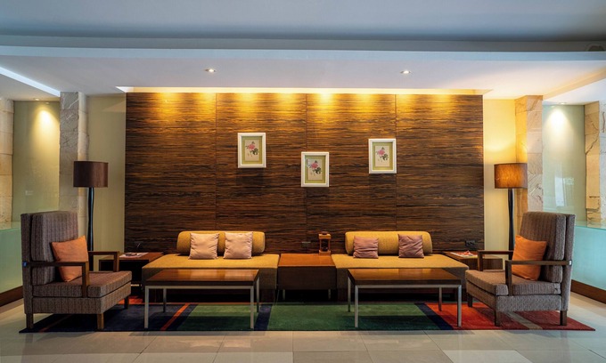Khlong Tan Hotel | Journeyhub Sukhumvit 26 Bangkok