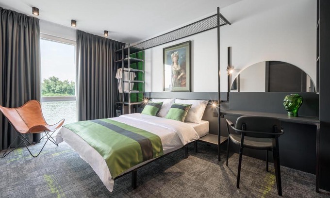 Novi Beograd Hotel | Joy 5 Hotel & SPA