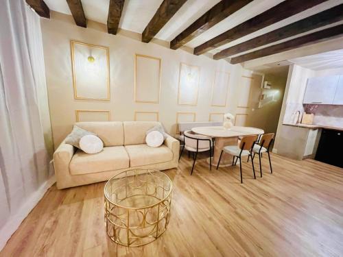 Martigues Apartment | Joyau caché en plein cœur de Martigues !