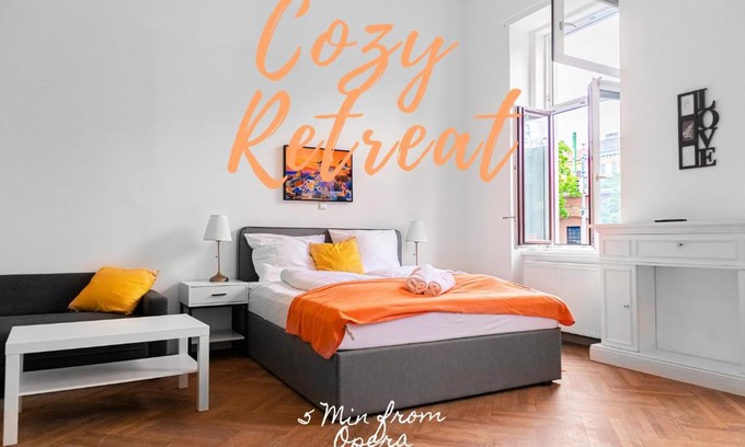 Wahring Apartment | Joyful Apartments at Superb Location near AKH Hospital