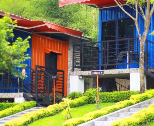 Megamendung Hotel | JSI Resort
