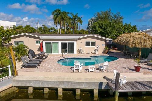 Lake Estates House | Juanita's Waterfront Villa