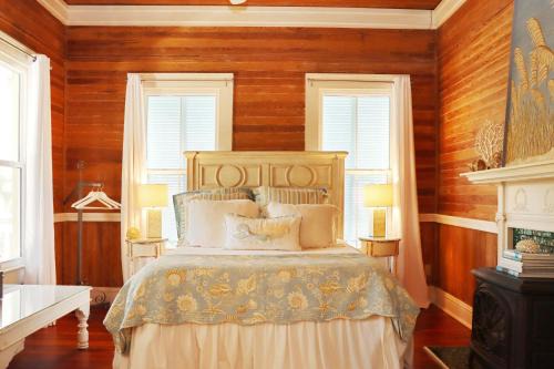 Indian Pass House | Jubilee Cottage by Pristine Properties Vacation Rentals