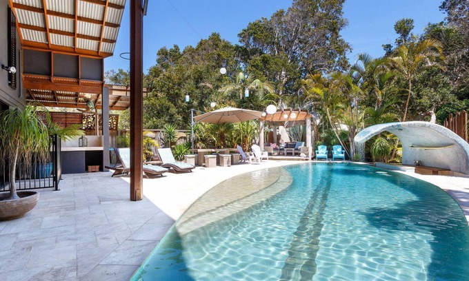 Boomerang Beach House | Juddys @ Boomerang - Pacific Palms Holidays