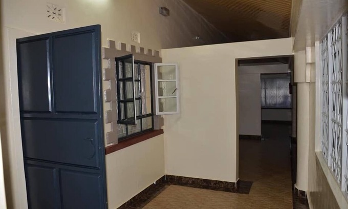 Bondo Hotel | Juliana County Hotel