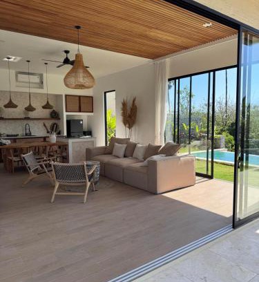 Sei Pinang Villa | Julim Flora - Eco Villa