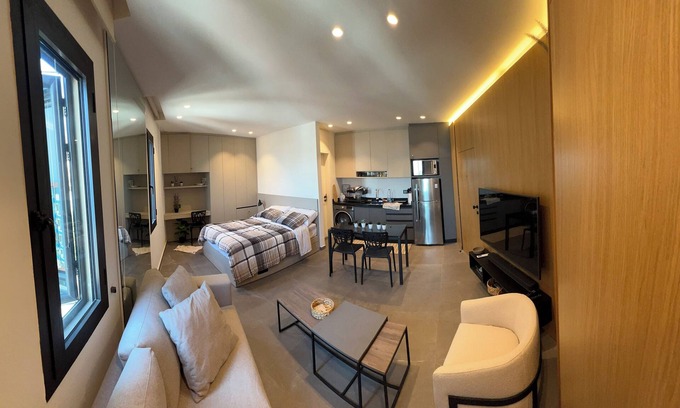 Halat Ski Chalet | JULZ Luxurious chalet with Pool access in Halat
