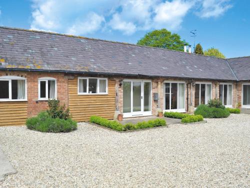Whitchurch House | Jumbo's Stable