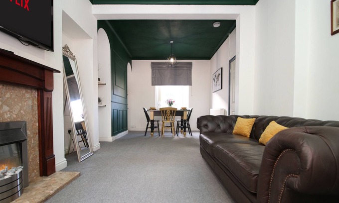 Newport Apartment | Junctions Way by Tŷ SA - NEW 3 Bed