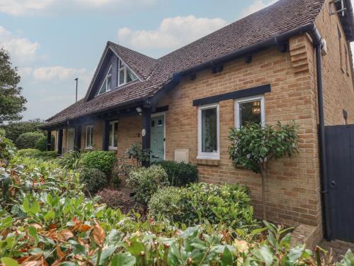 Wool House | June Cottage