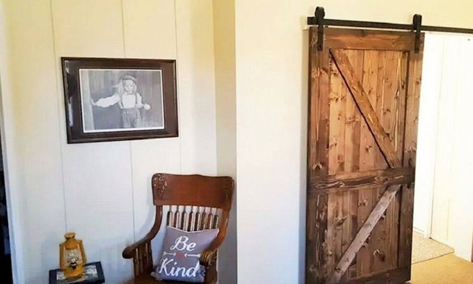 June Lake Ski Chalet | June Lake Chalet, 2 is located in the quintessential June Lake Village