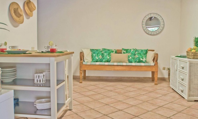 Santa Margherita di Pula Cottage | JUNGLE HOUSE TUCAN- EN092050C2000R6015