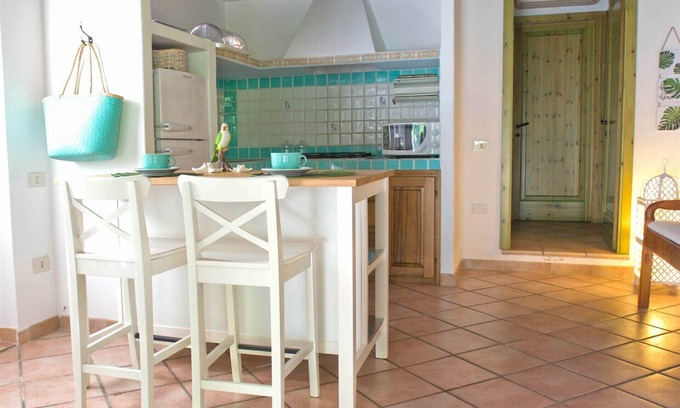 Santa Margherita di Pula Cottage | JUNGLE HOUSE FLAMINGO- P1060
