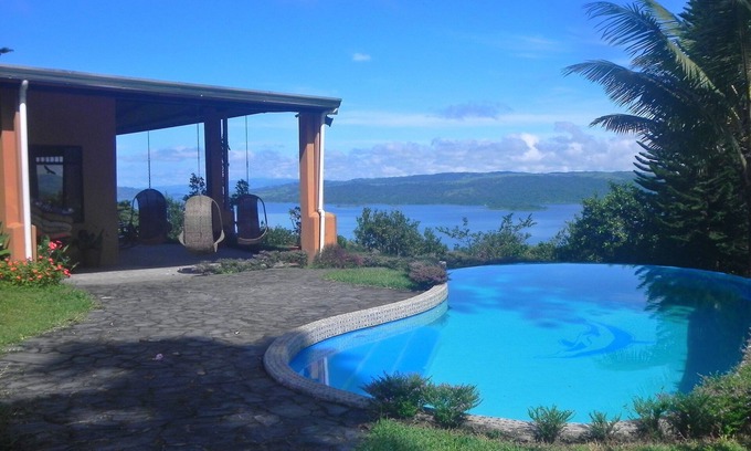La Fortuna House | Jungle and Beautiful Lake Arenal