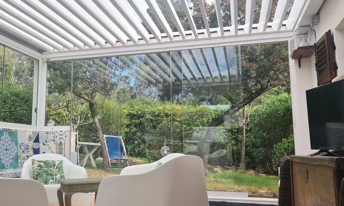Santa Margherita di Pula Cottage | Jungle House - Tucan