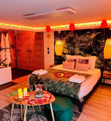 Serris Apartment | Jungle Love avec Balnéo à 10 min de Disneyland Paris