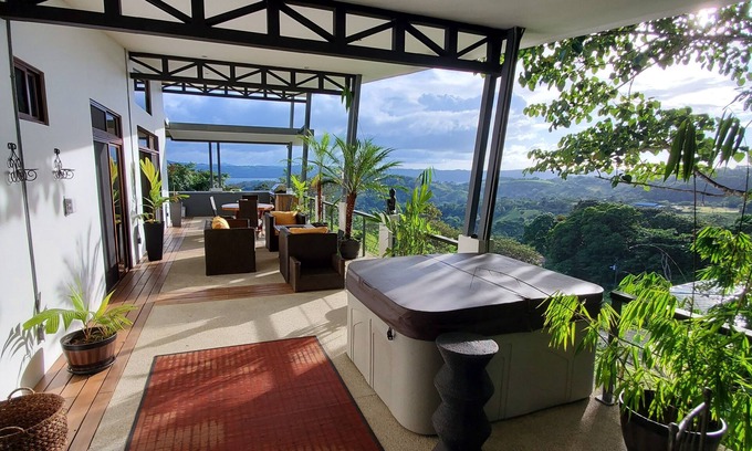 Aguacate House | Jungle Luxury Casa Element Costa Rica Lake Arenal