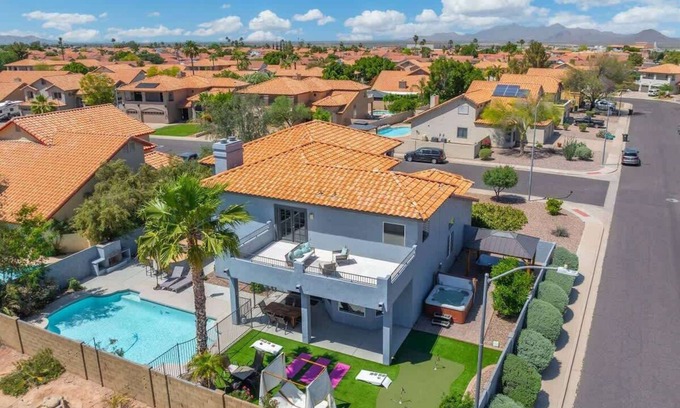 Mesa House | Jungle Themed Retreat | Pool | Jacuzzi | Game Room