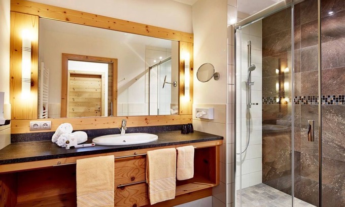 Konigsleiten Apartment | Junior Suite Goldstern - Biohotel Castello Koenigsleiten