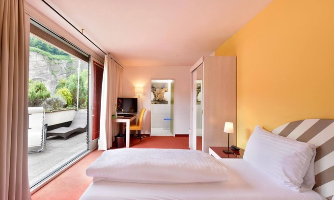 Loretto House | Junior Suite with terrace - Hotel Neutor Express