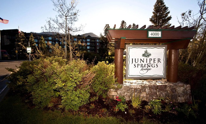 Mammoth Lakes Condo | Juniper Springs Lodge by Mammoth Five Star