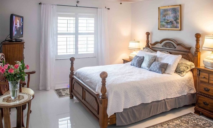 Jupiter Condo | Jupiter Bay Beach Condo