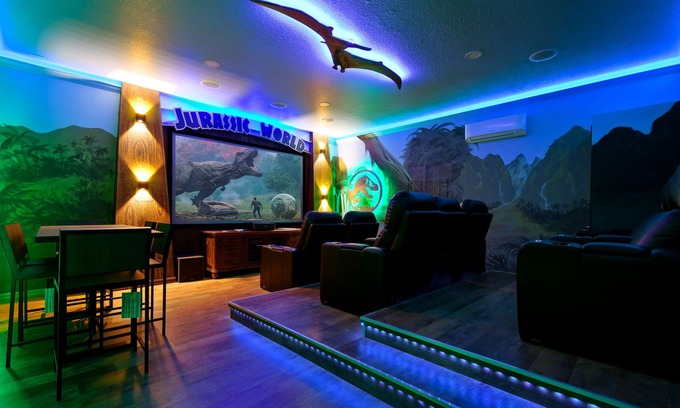 Davenport House | Jurassic Movie Room/Loft Game Room/Themed w/resort amenities