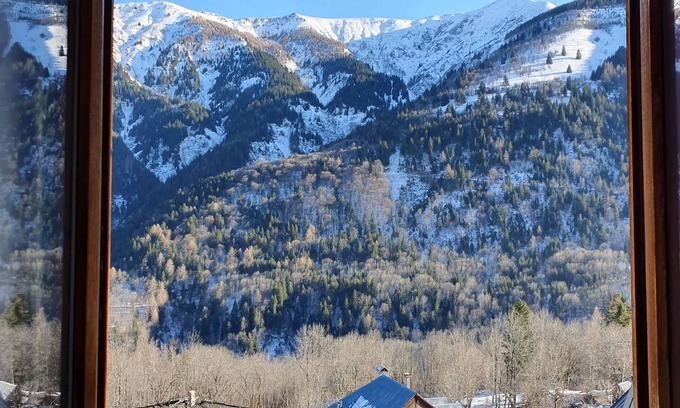 Saint-Colomban-des-Villards Apartment | Just 5 minutes from the Domaine des Sybelles! Fully equipped apartment with view.