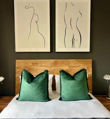 Redhill Apartment | 'Just Beachy' Muizenberg Beach Apartment