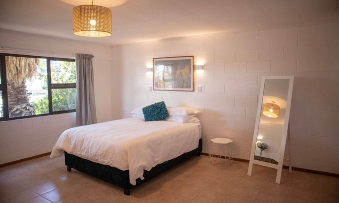 Papamoa Beach Apartment | Just Beachy on Grant Place Papamoa Beach Pad