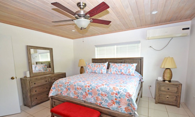 Spanish Wells House | "Just Chillin " Spanish Wells/Russell Island home. Two minute walk to the beach