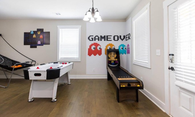 Gainesville House | Just For Kicks