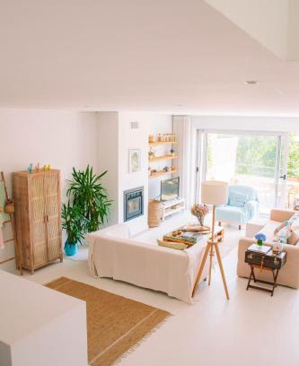 Lanhelas Villa | Just Like Home - Guarda Rios
